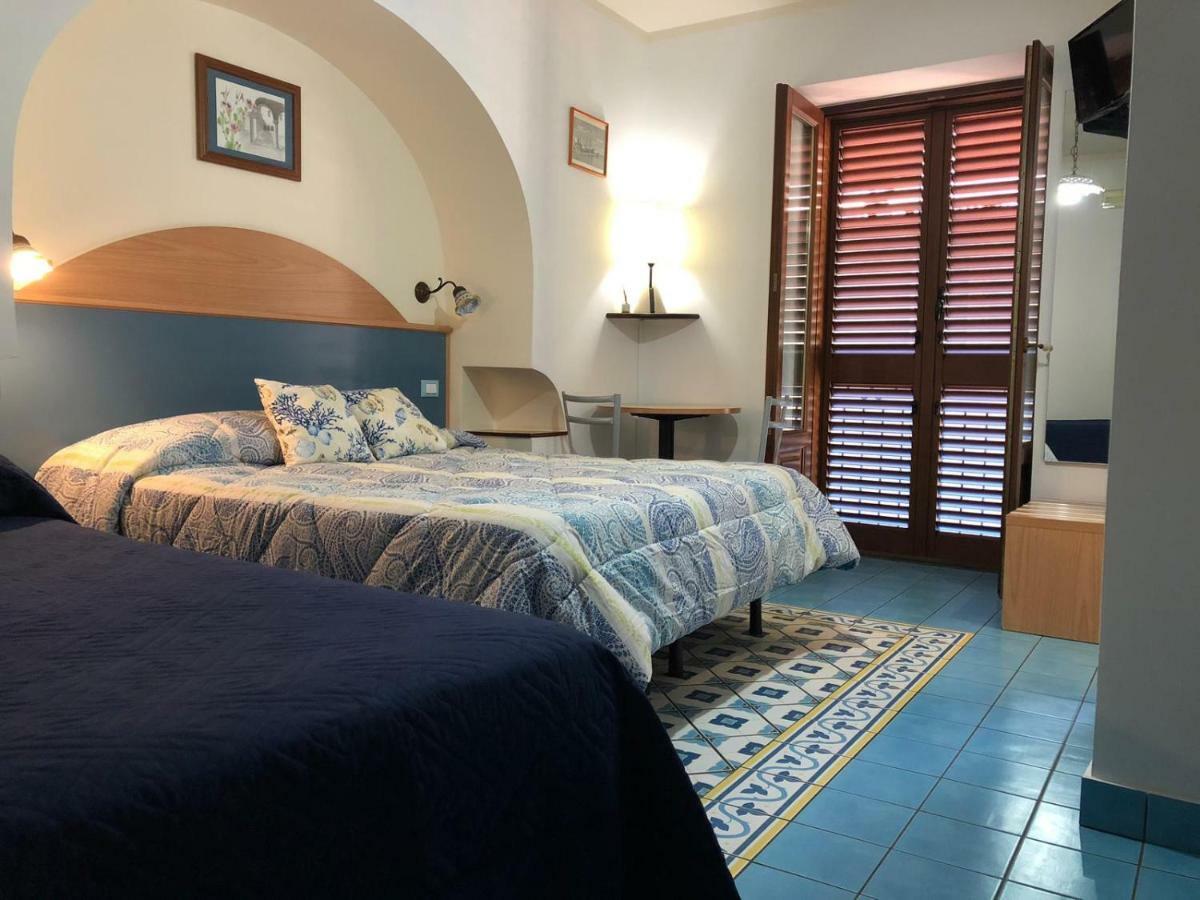 Diana Brown B&B Affittacamere Lipari  Luaran gambar