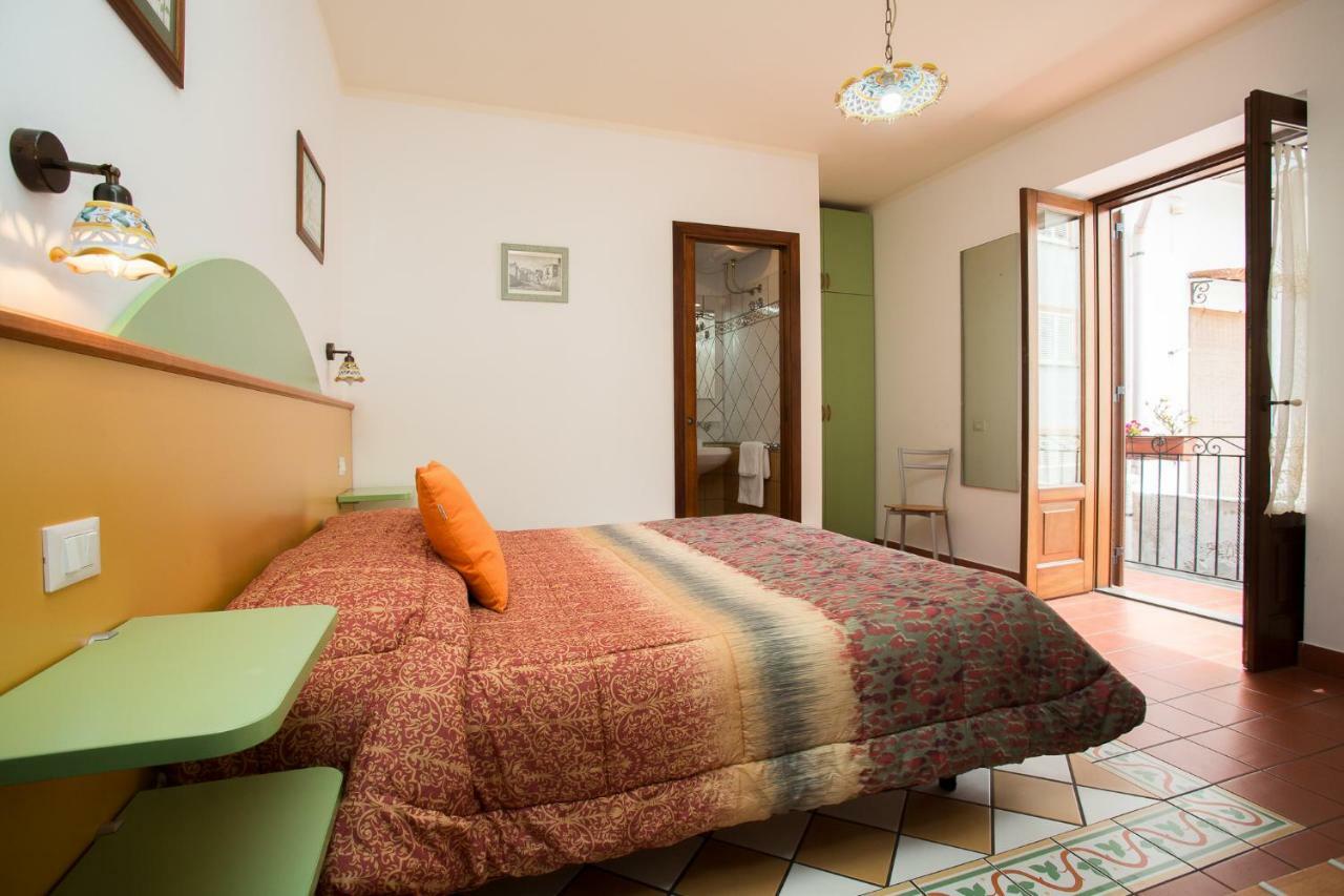 Diana Brown B&B Affittacamere Lipari  Luaran gambar