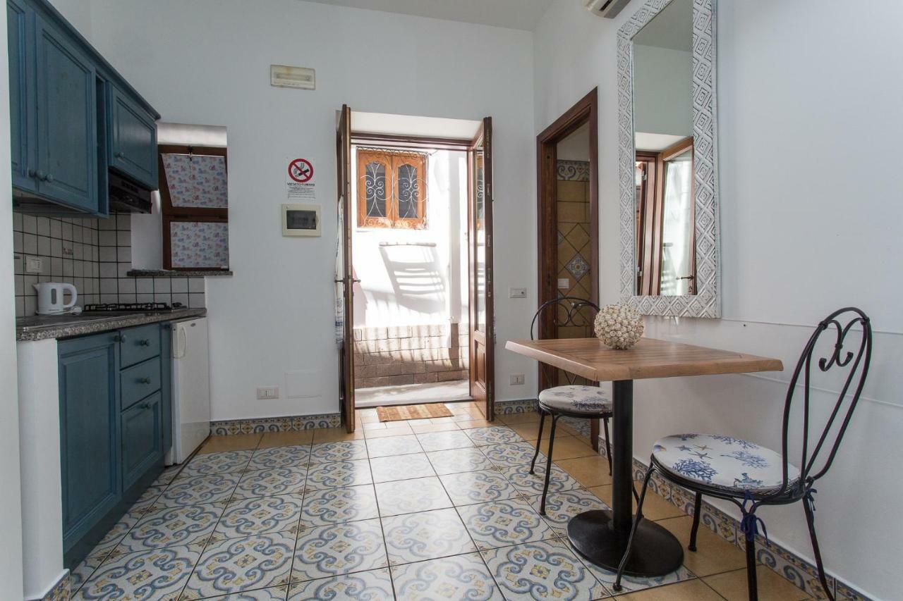 Diana Brown B&B Affittacamere Lipari  Luaran gambar